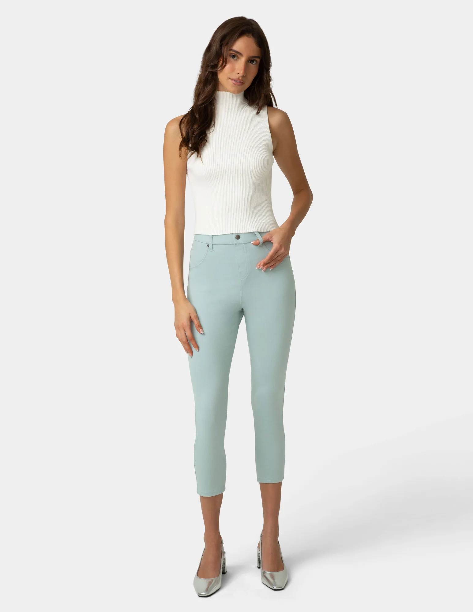 Hi-Rise Ultra Soft Denim Capri Legging - Image 2