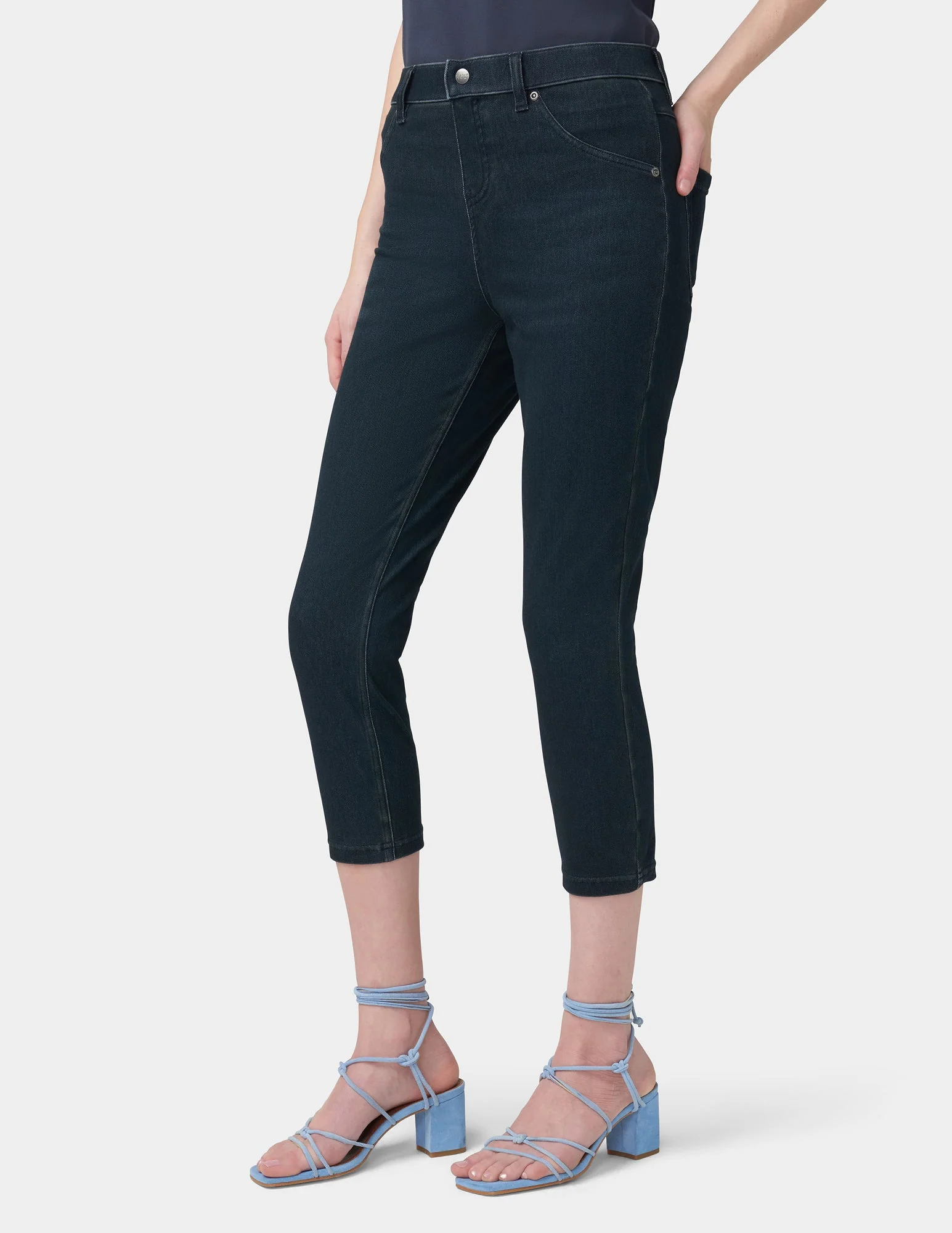 Hi-Rise Ultra Soft Denim Capri Legging - Image 4