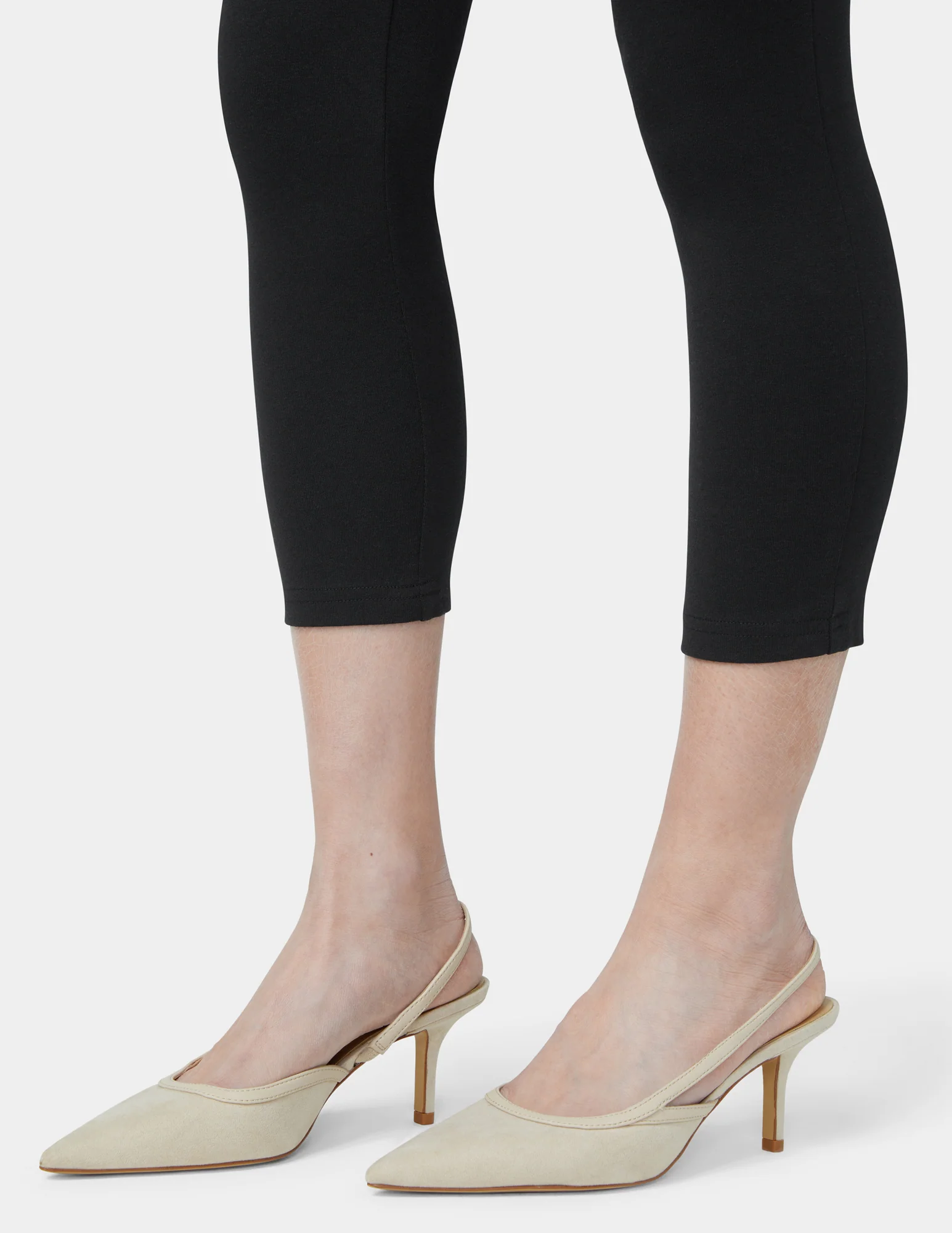 Wide Waistband Blackout Cotton Capri - Image 5
